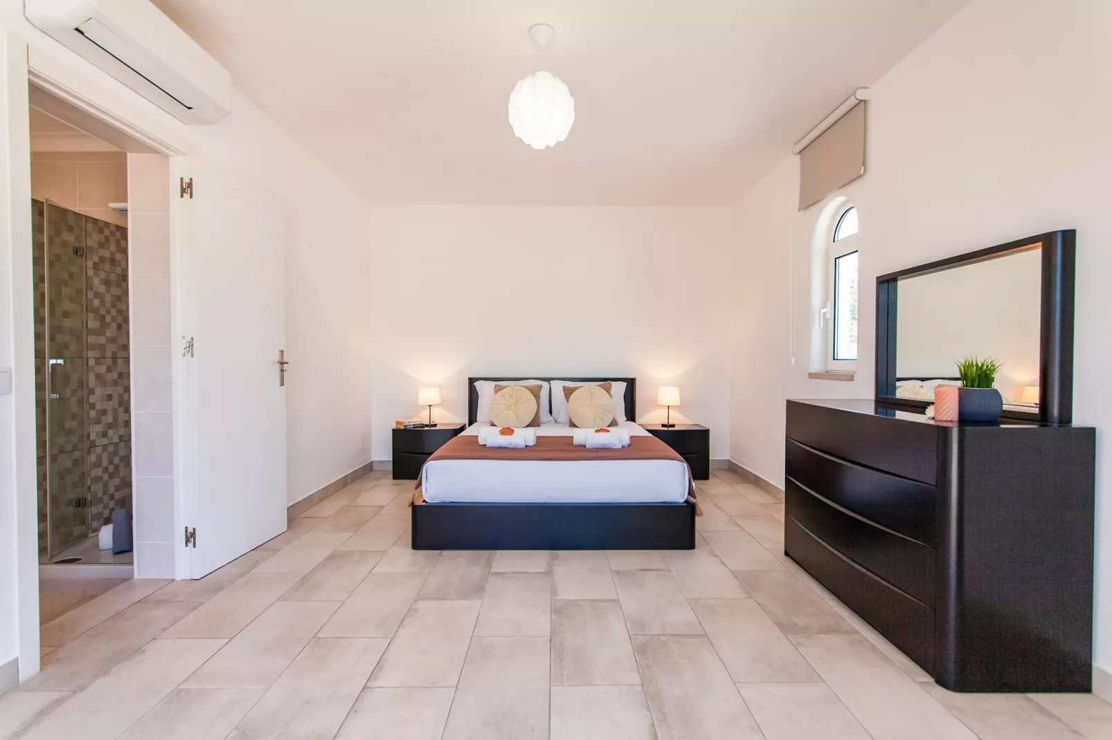 Villa Serena-Bedroom