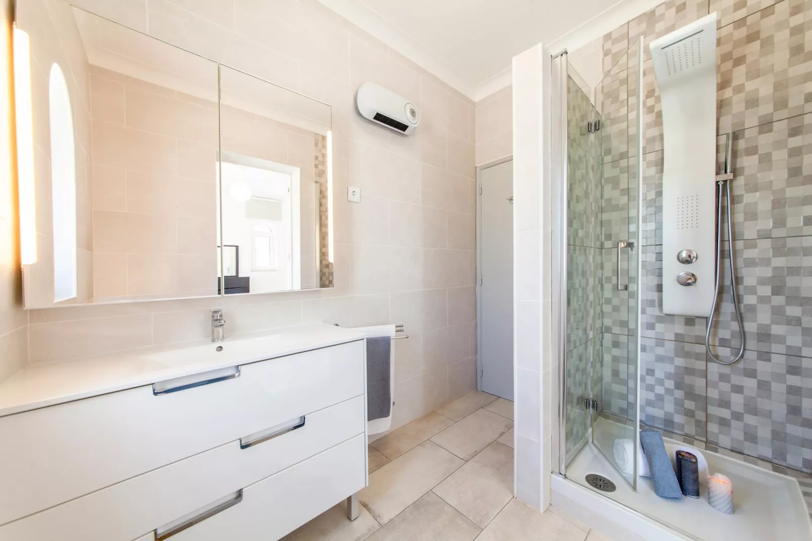 Villa Serena-Bathroom