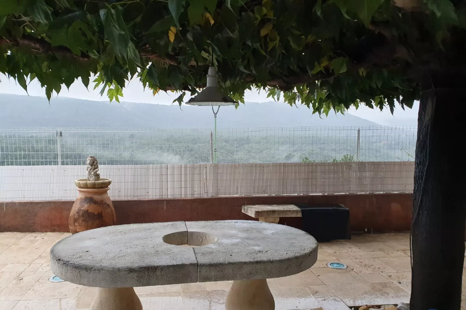 Le Petit Jardin-Terrace balcony