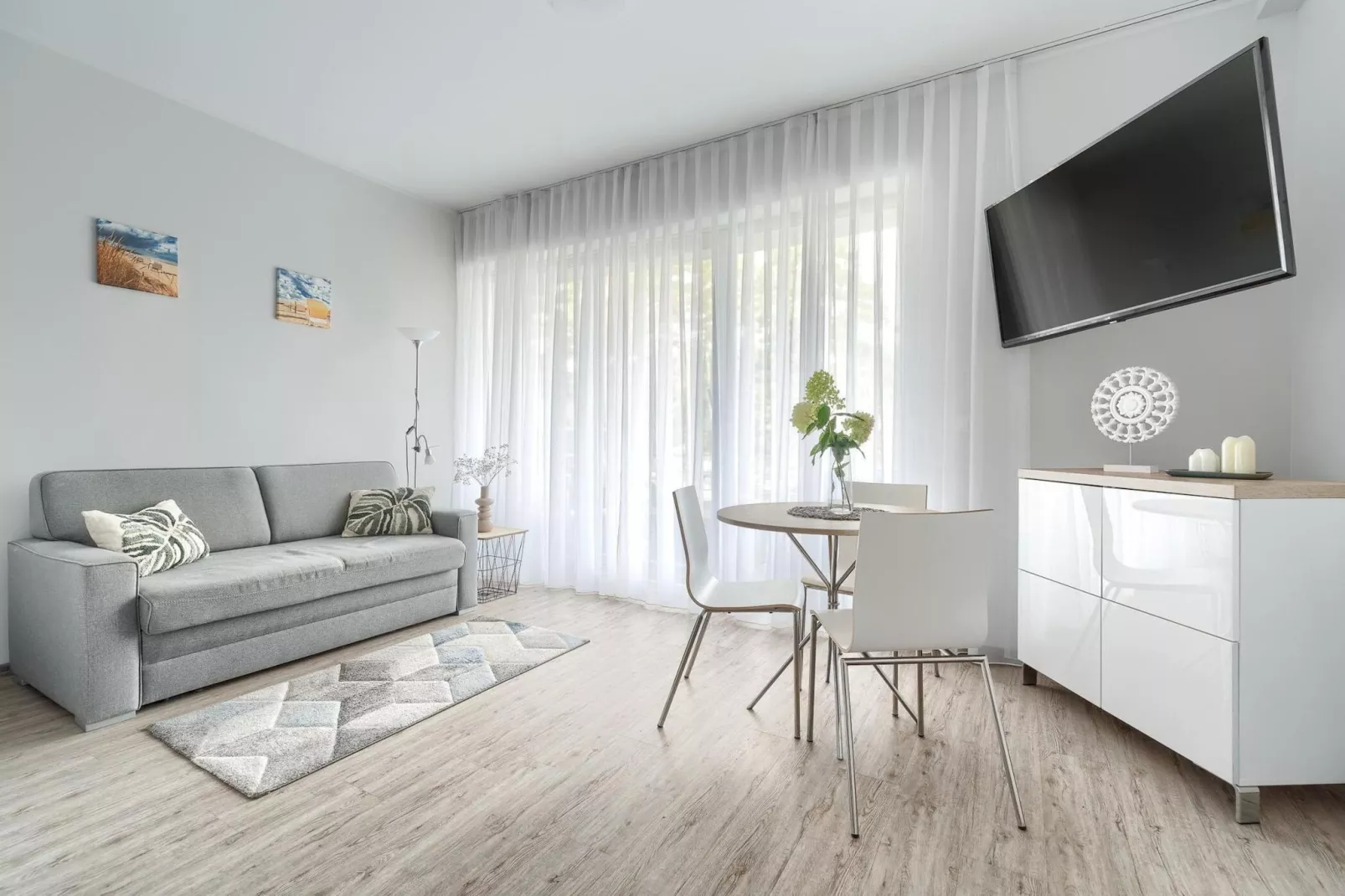 Apartament 4-osobowy Grunwaldzka 12A-2 Pobierowo-Living room