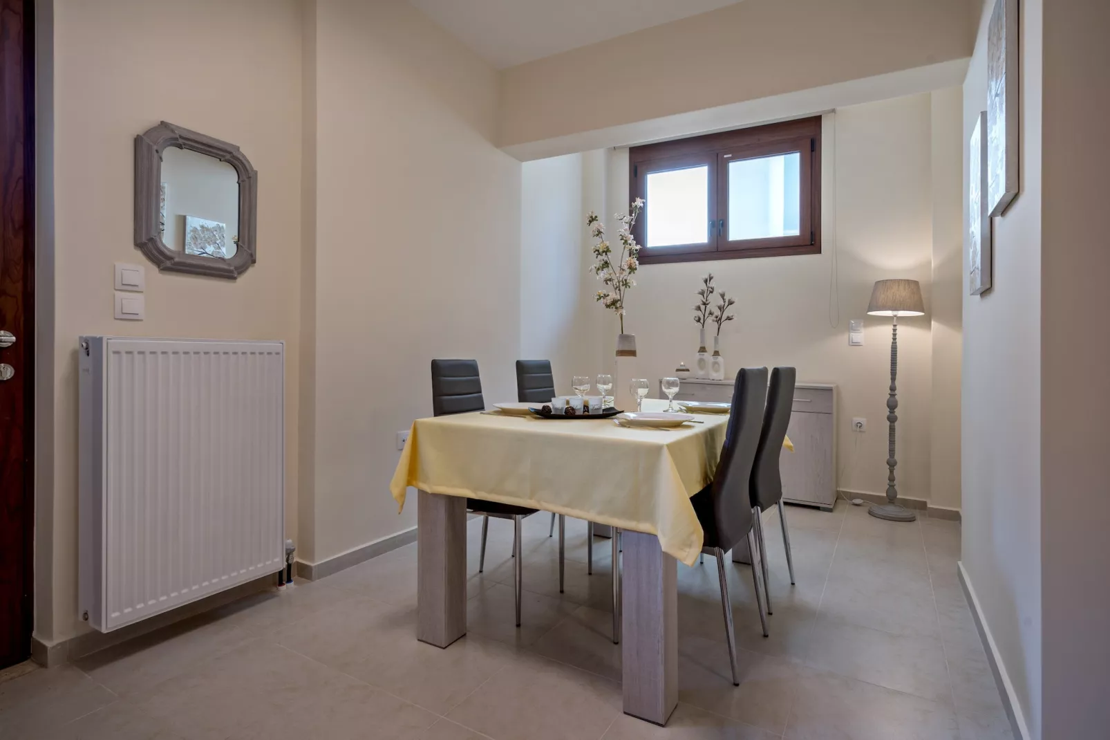All Season Star-Dining room