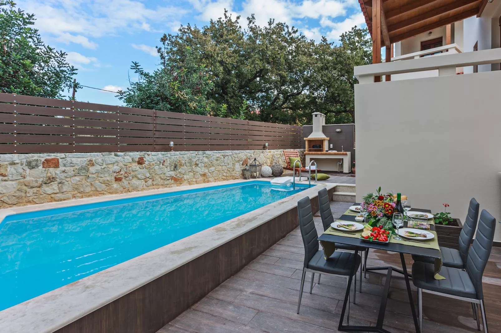 All Season Sun-Pool