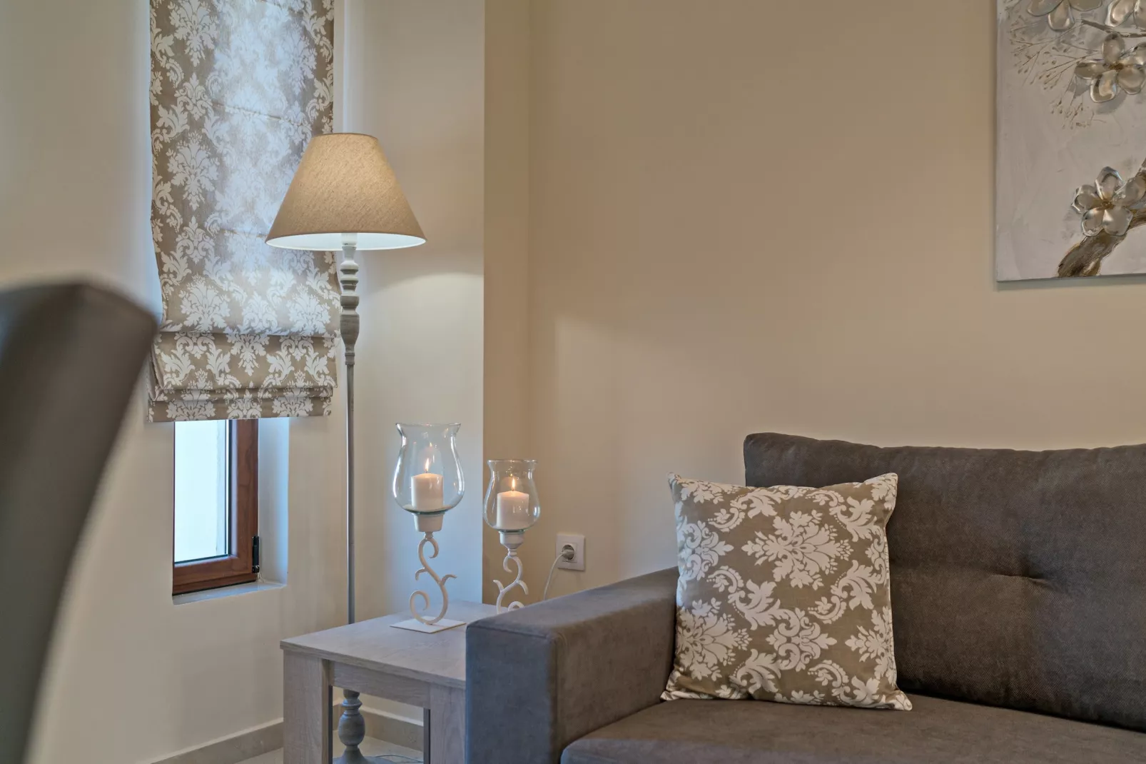 All Season Sun-Living room