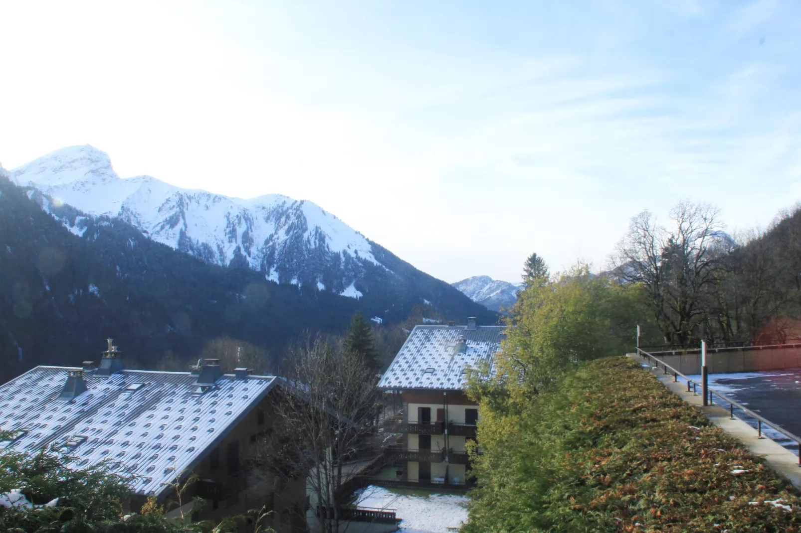 Yéti YT46B5 COSY & MOUNTAIN 4 Pers.-Aussicht Sommer