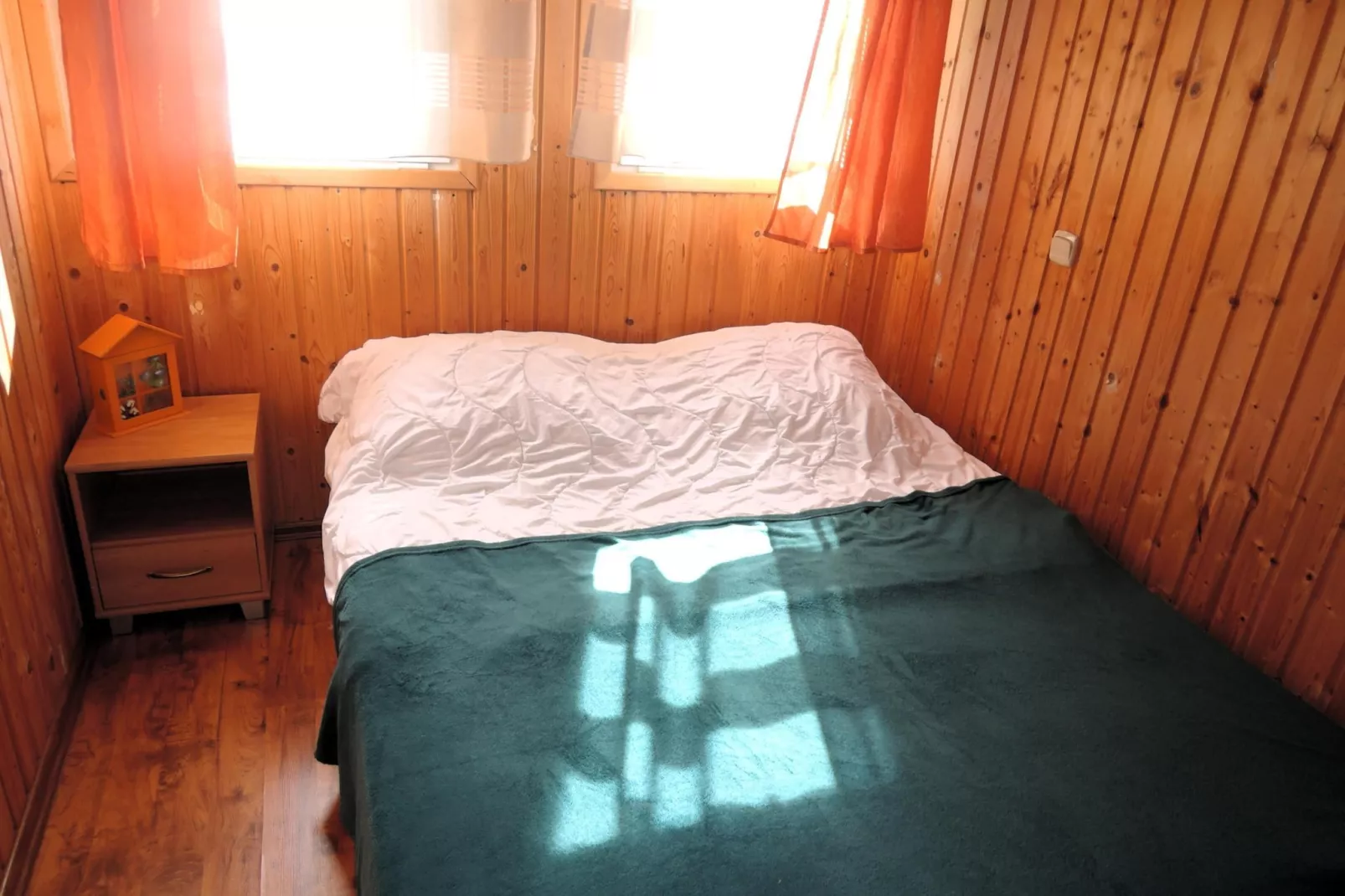 Bungalow Pod słonecznikiem 2-Schlafzimmer