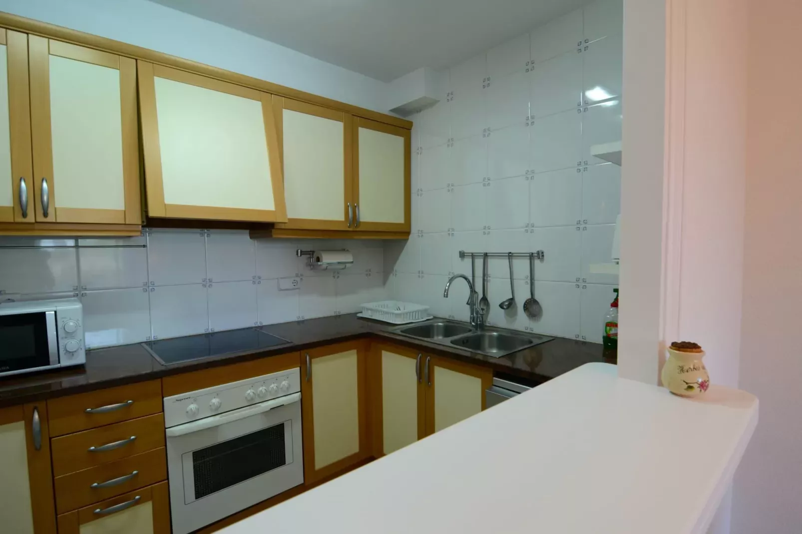 PUIG SA GUILLA II E 1-3-Kitchen
