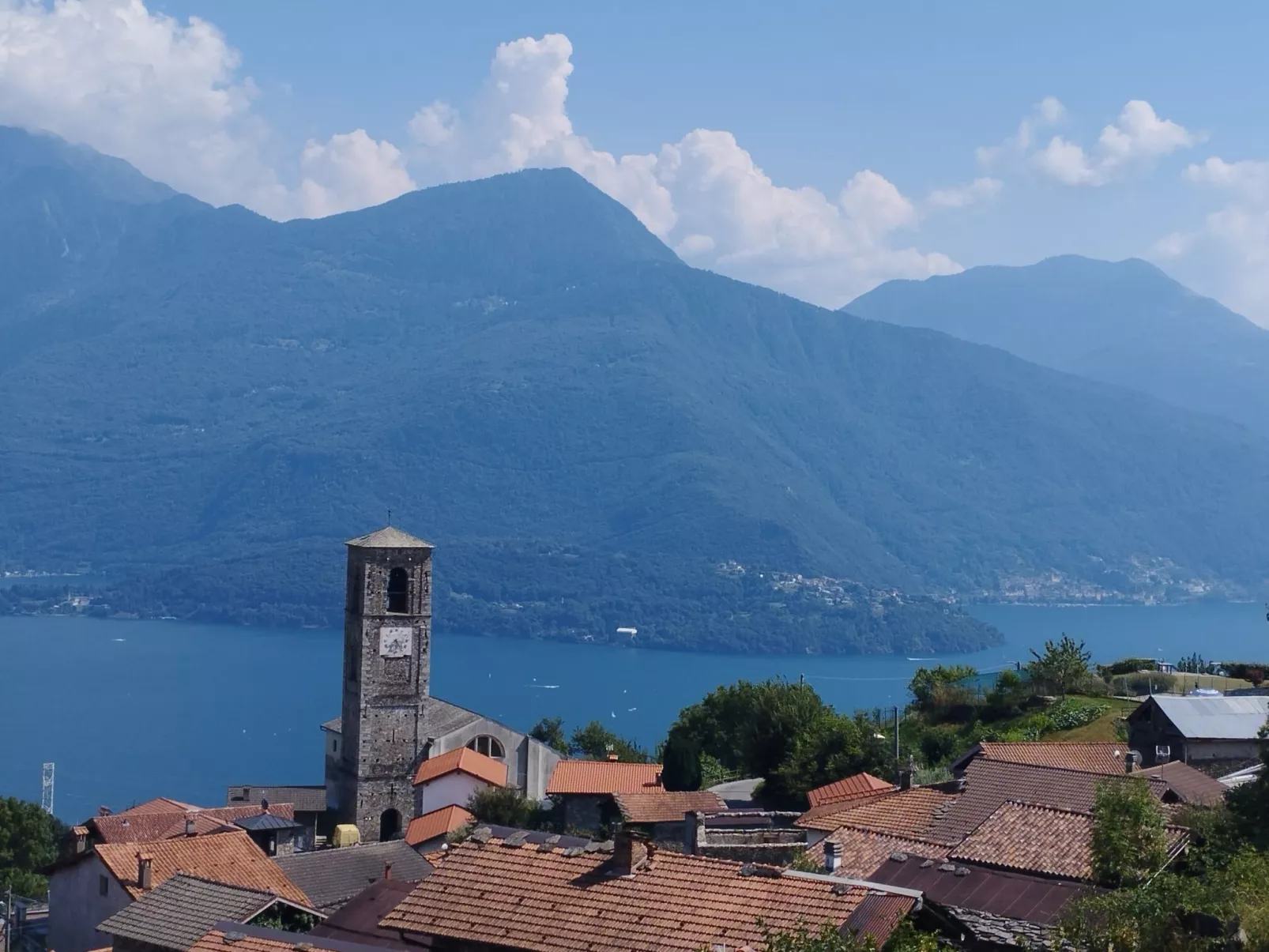 Il Nibbio-Outside