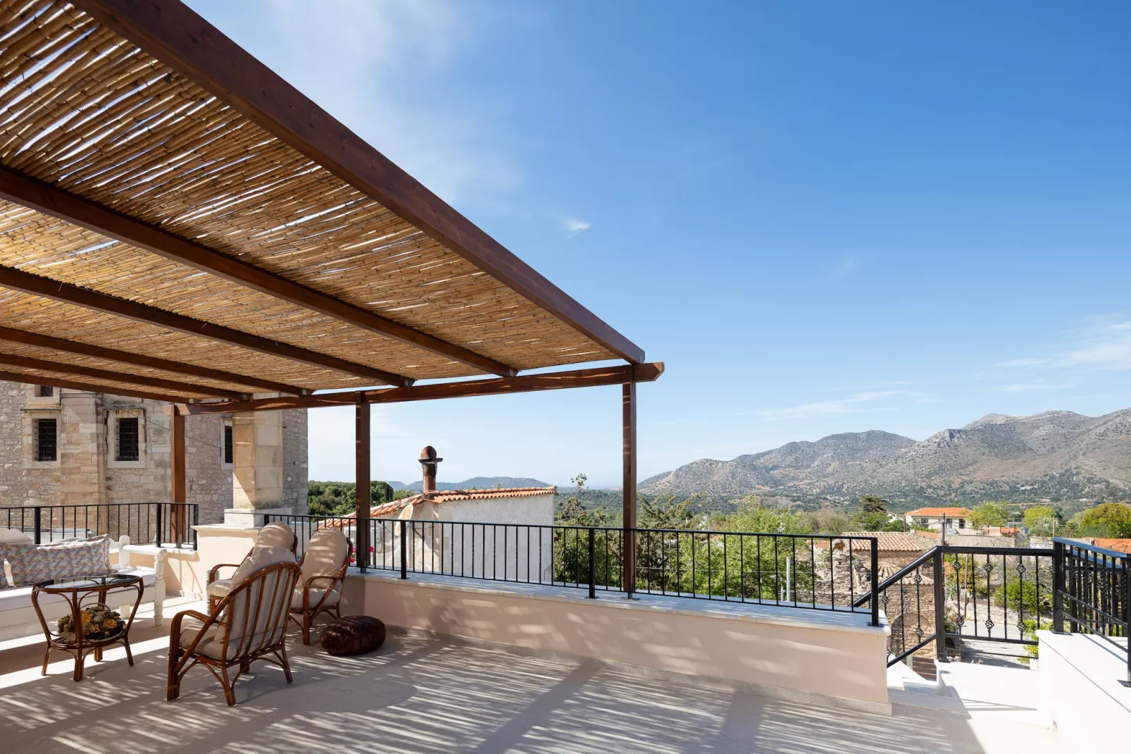 Captain's Hyatt-Outdoor