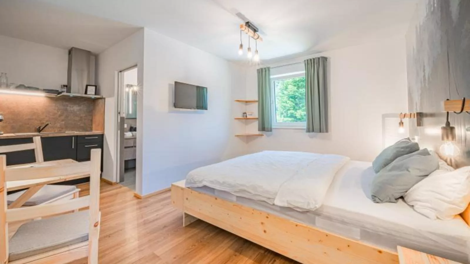 Bei Resi und Lisi-Bedroom