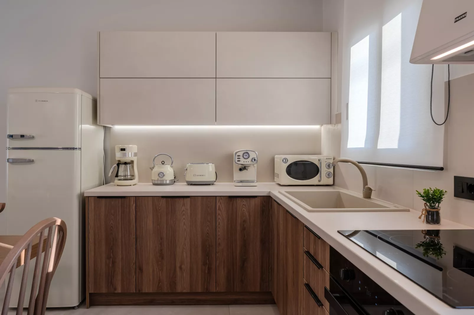 ArtCotel Luxury Villa-Kitchen