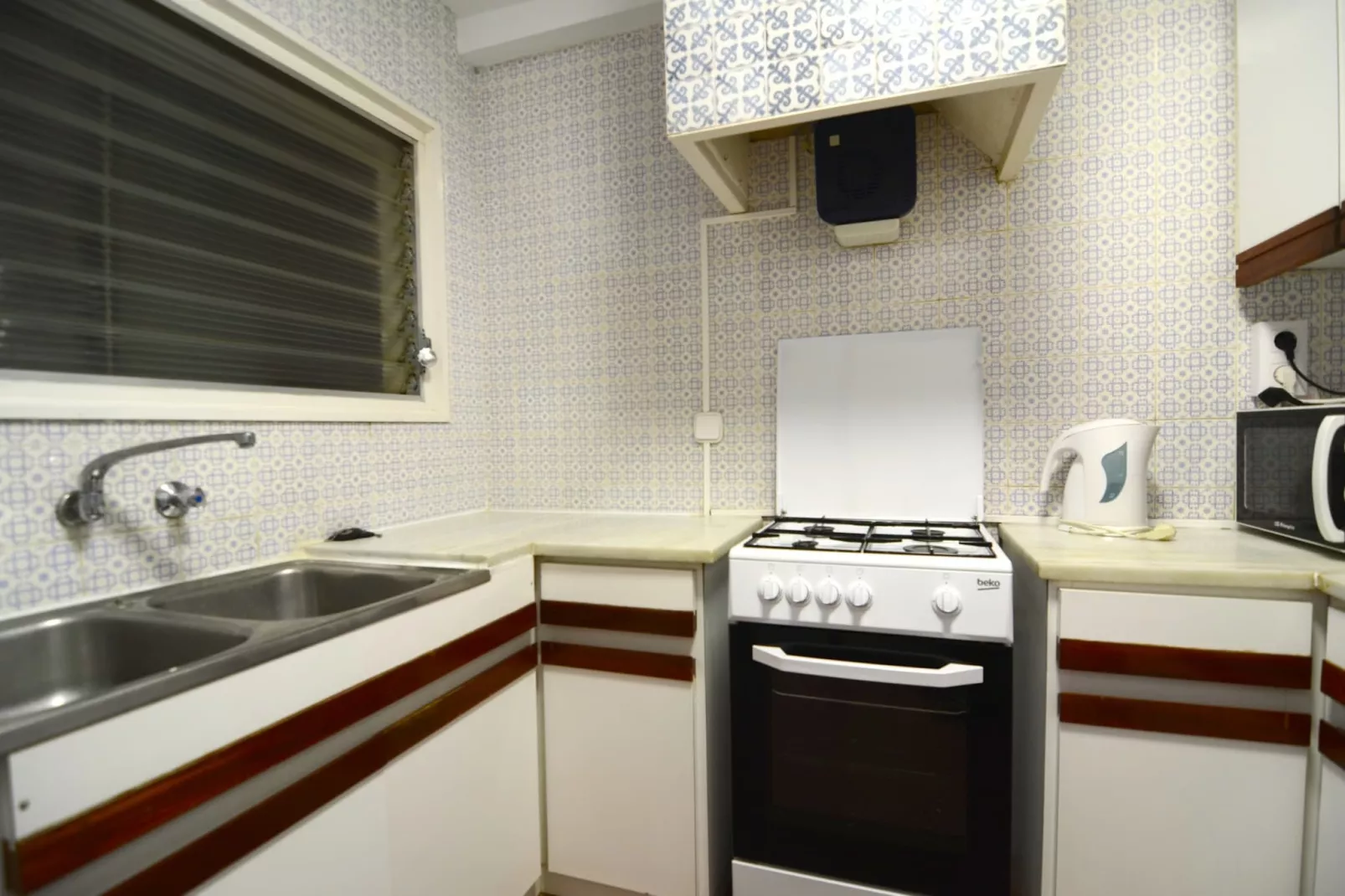 CATALONIA 3-5-Kitchen