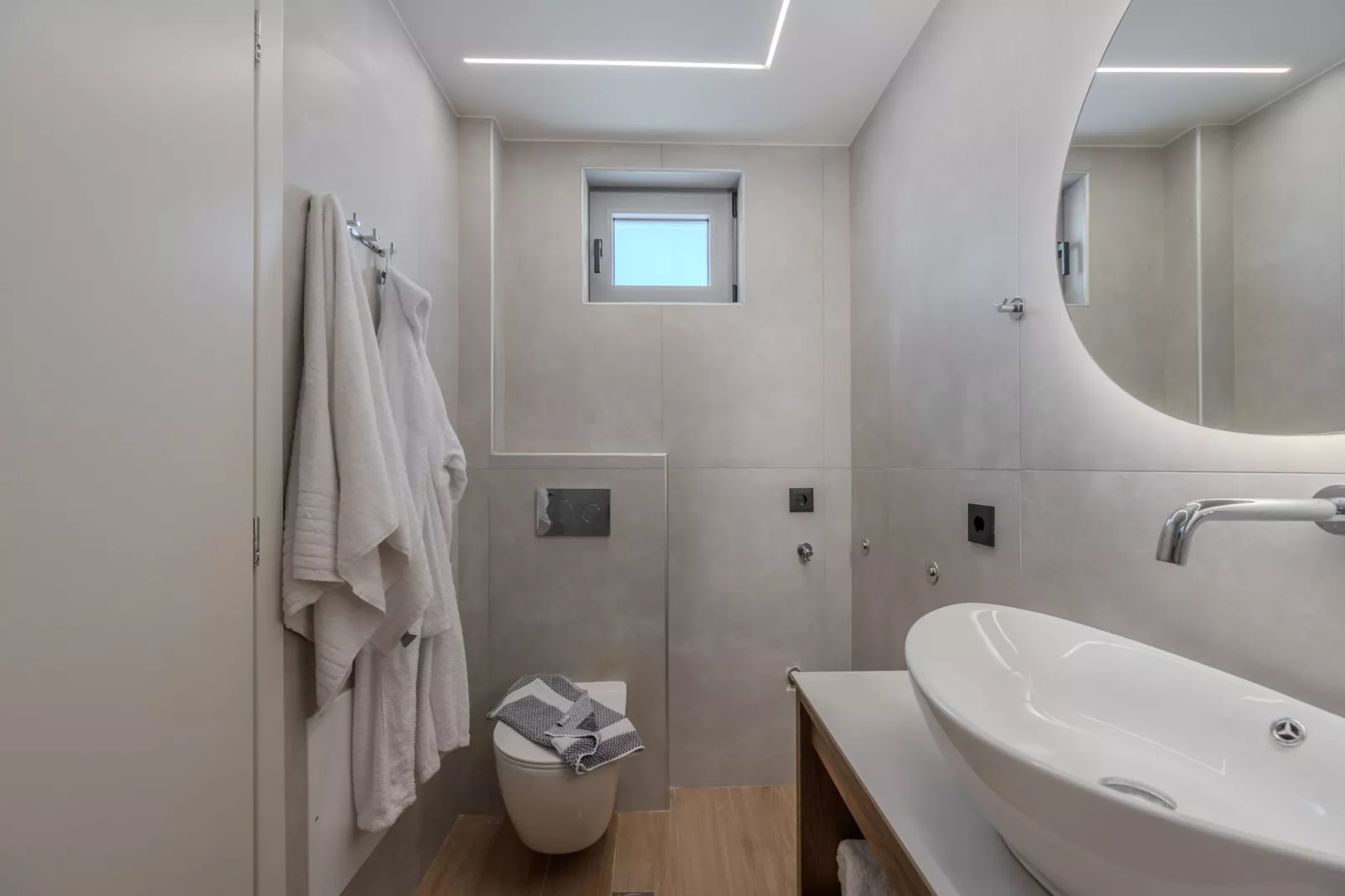 ArtCotel Luxury Villa-Bathroom
