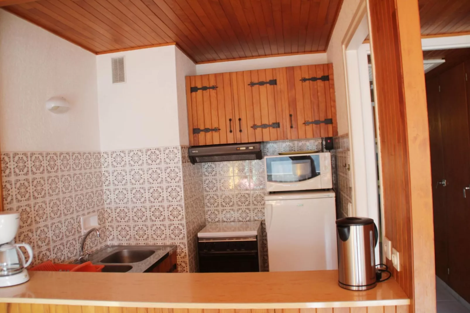 Chatellan CTA9 CENTER & TELECABINE 5 Pers.-Kitchen