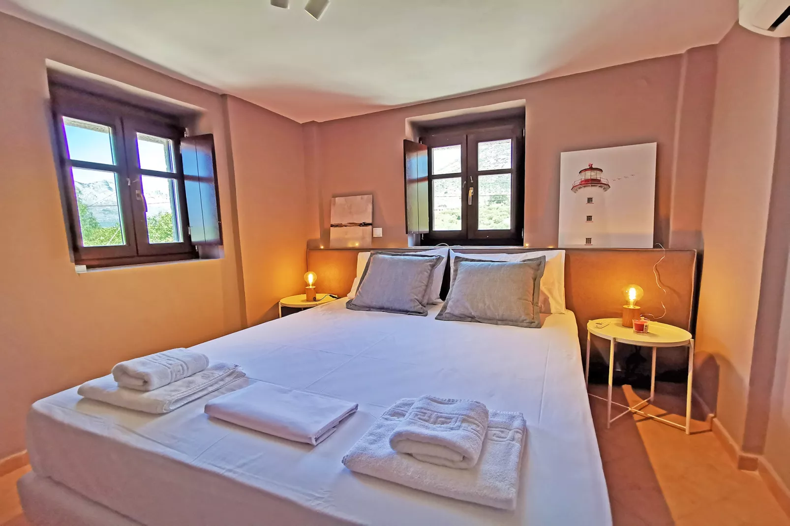 Anaroussa Diros Maisonette-Bedroom