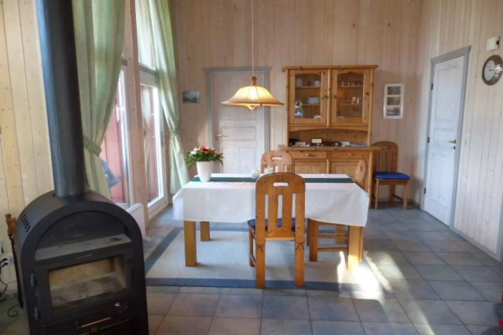 FH Seeschwalbe 167-Dining room