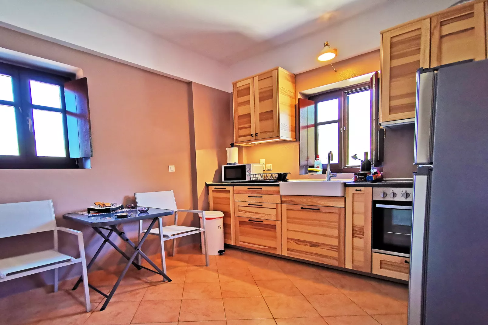 Anaroussa Diros Maisonette-Kitchen