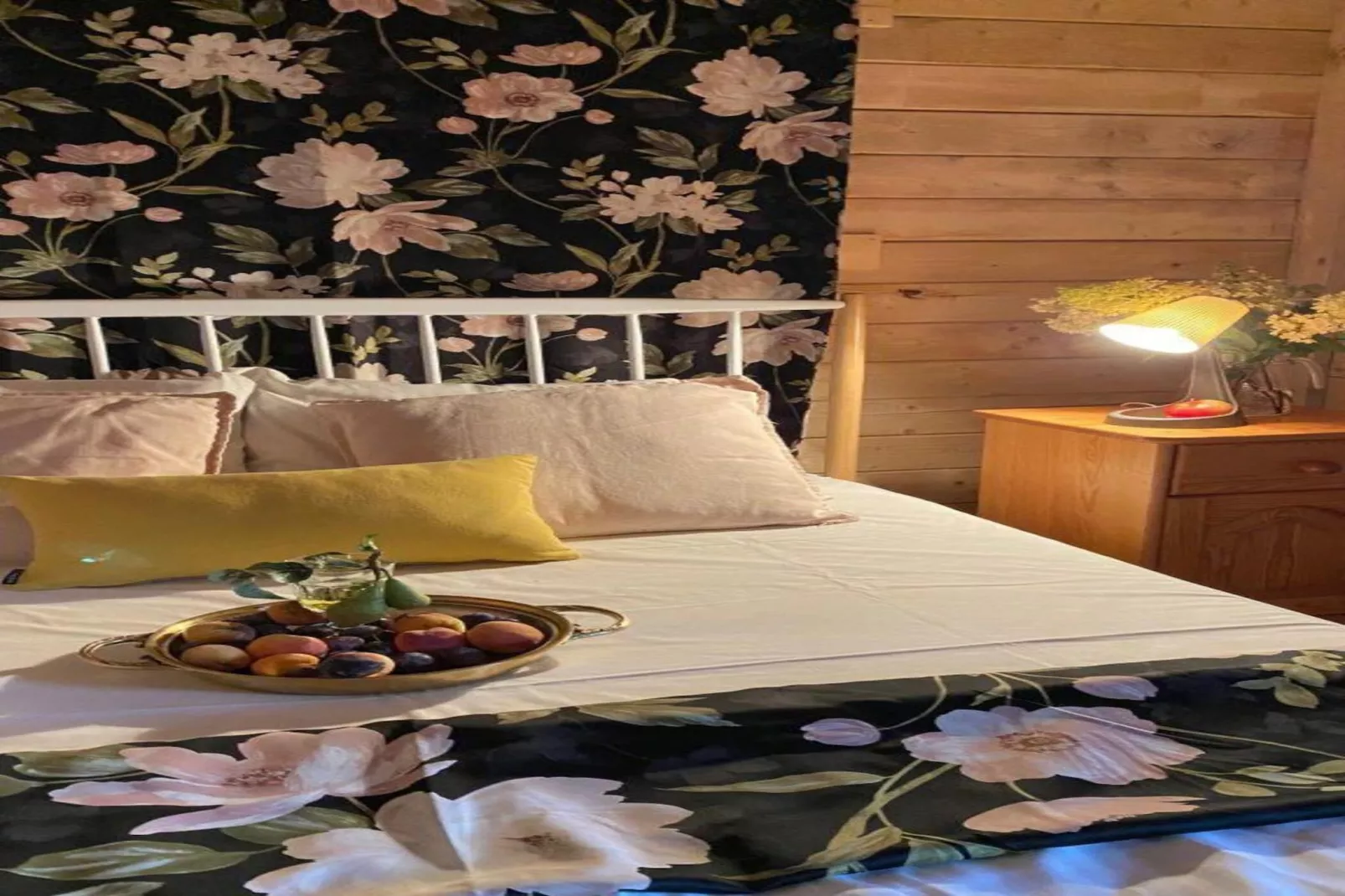 Dom nad jeziorem Klępnica-Bedroom