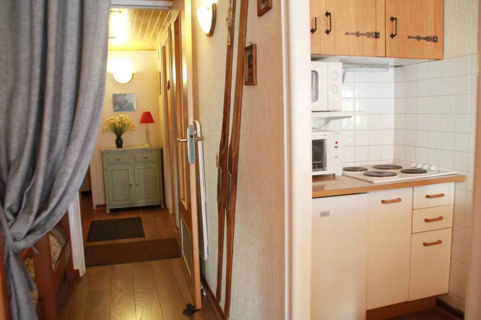 RESIDENCE RSA4 SWIMMING POOL & CENTER 6 pers.-Kitchen