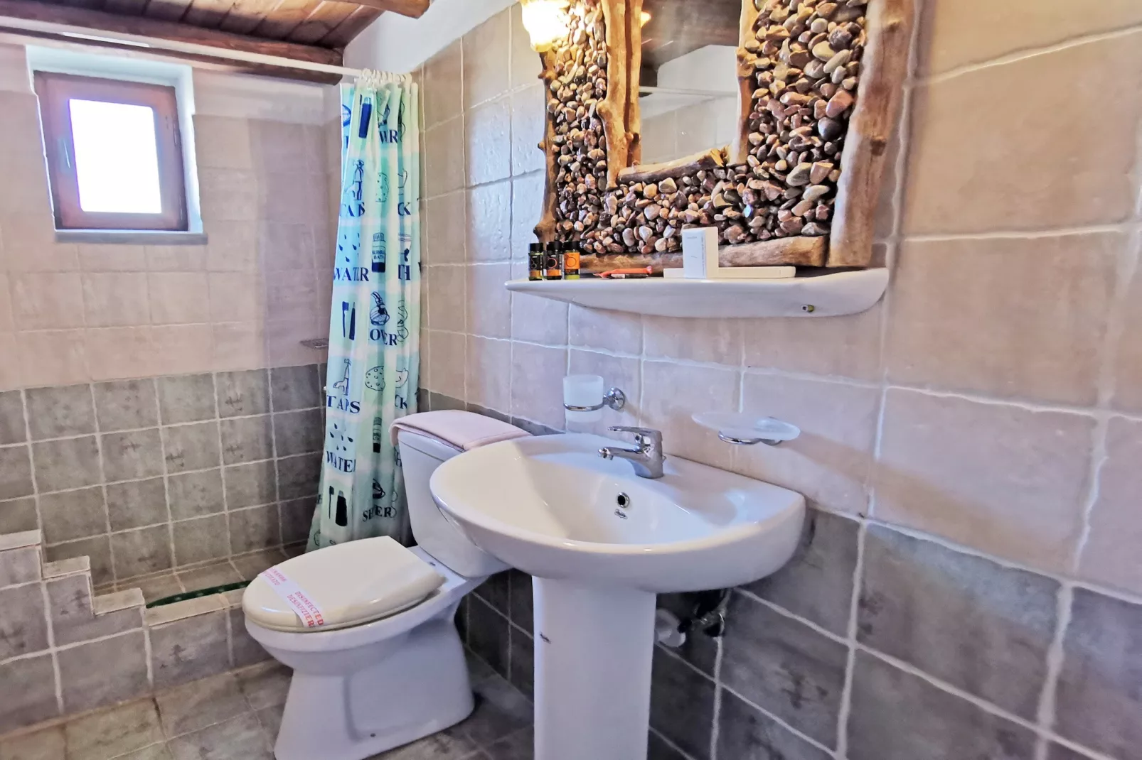 Toxotis 5 - 1 bedroom mezzanine-Bathroom