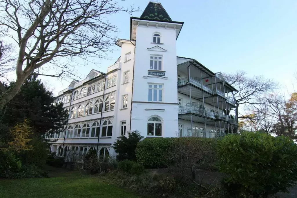 384810-Nicht getaggt