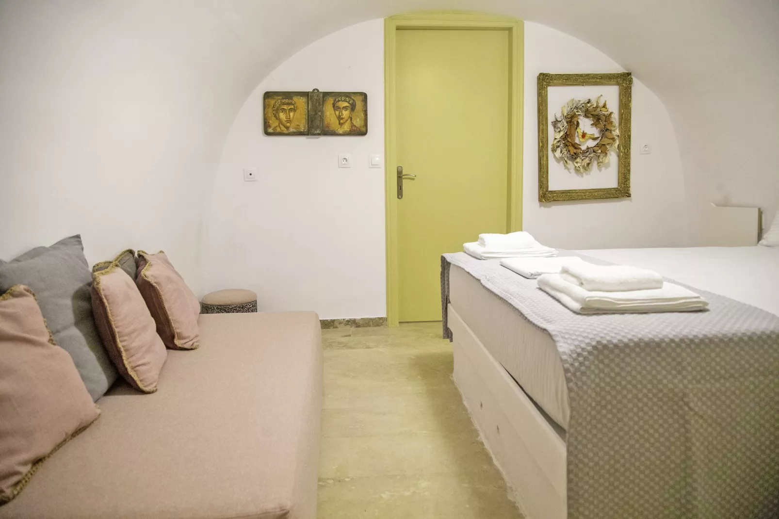 Areopolis Art Apartment-Bedroom