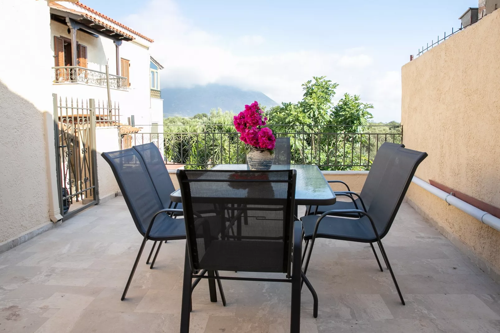 Areopolis Central-Terrassenbalkon