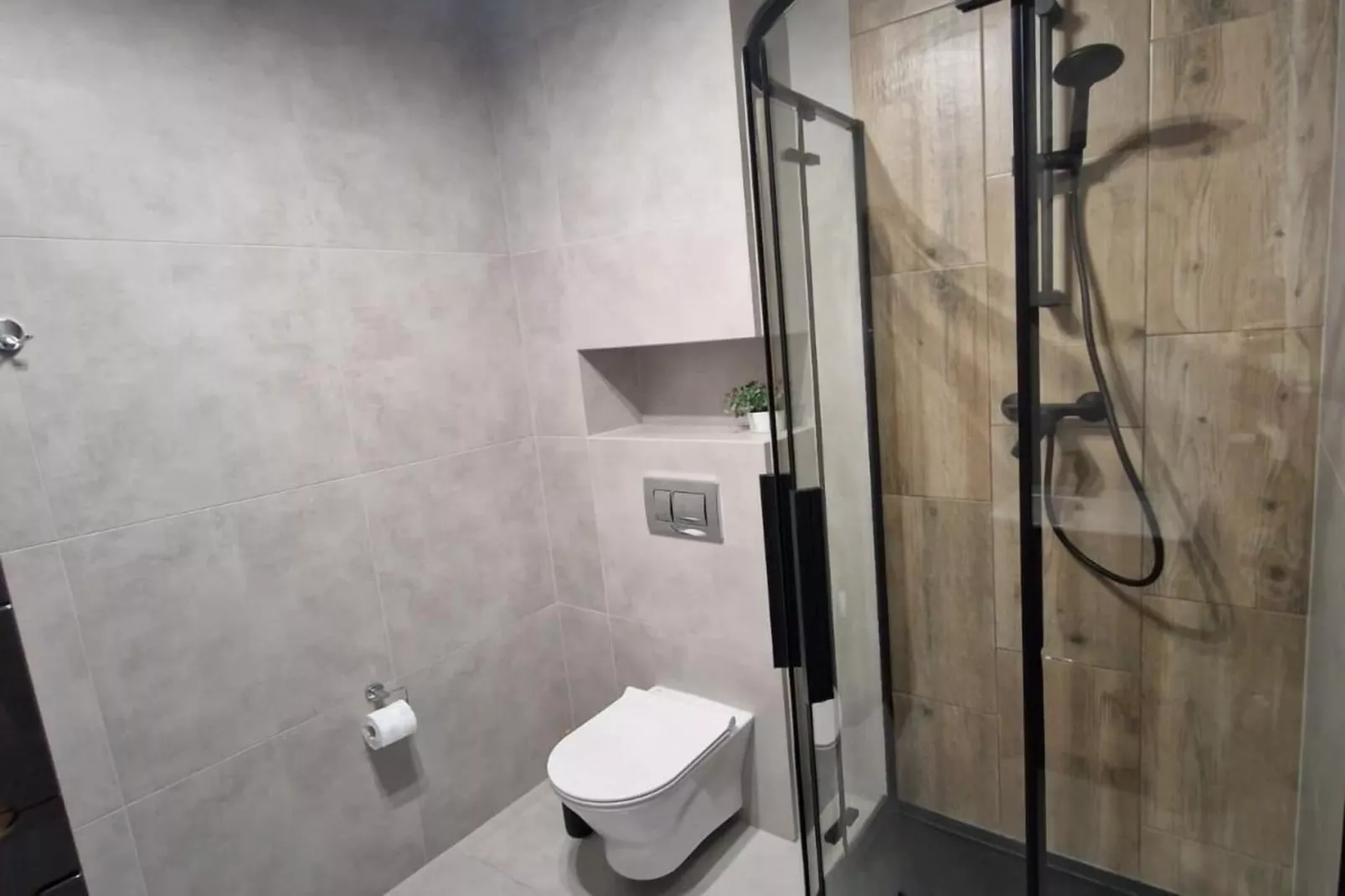 Apartament 32 Gąski-Bathroom