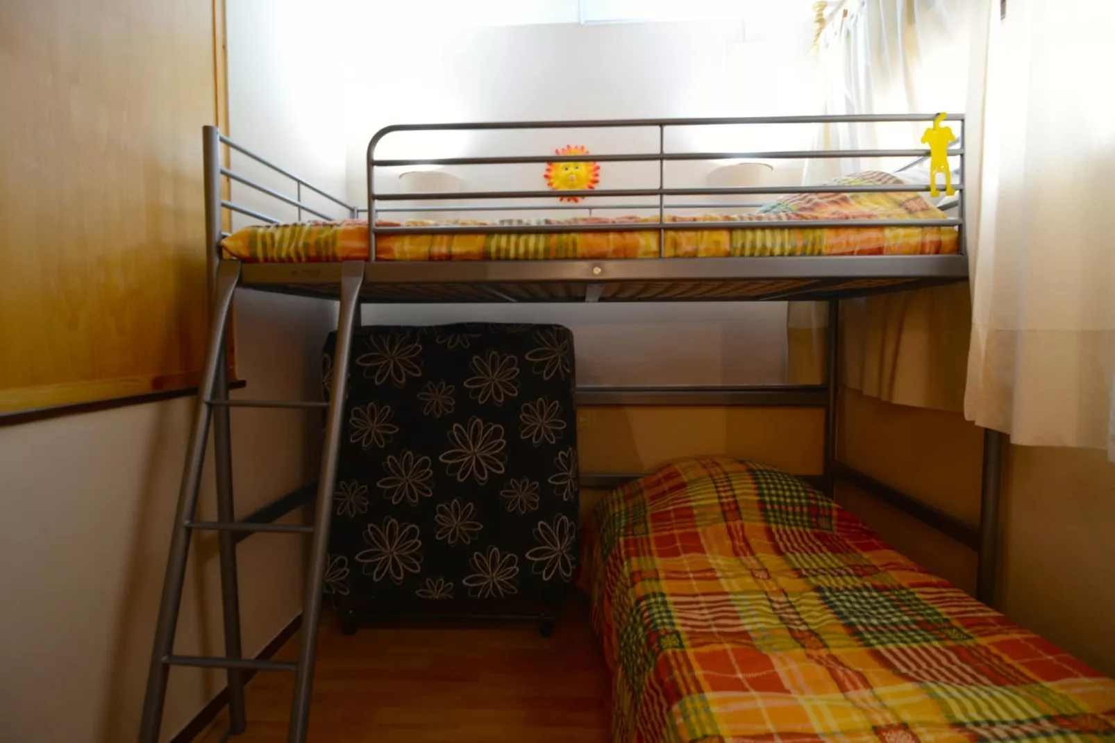 JADEMAR 059-B-Schlafzimmer