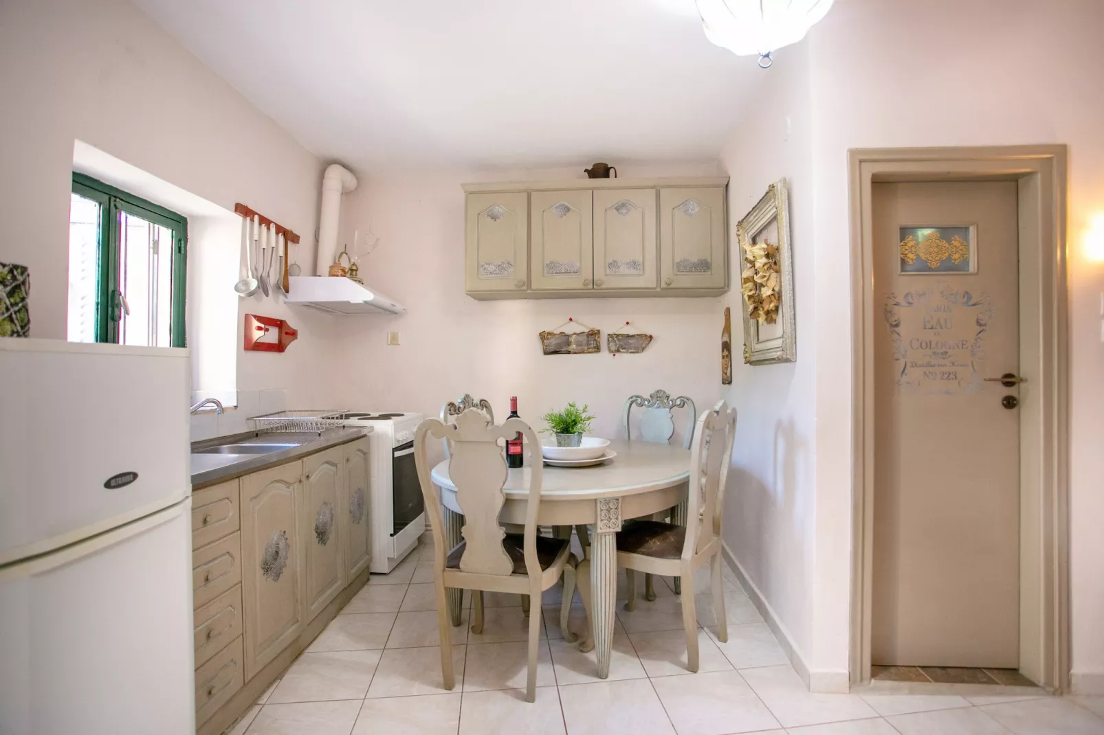 Charouda country house-Kitchen