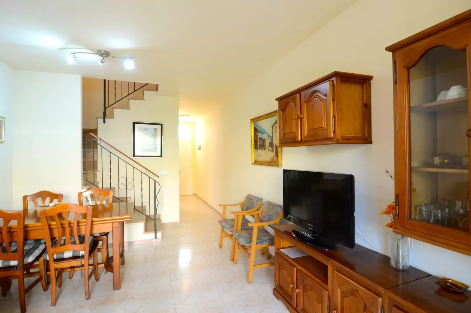 TARRACO 25 (GIRONES)-Living room