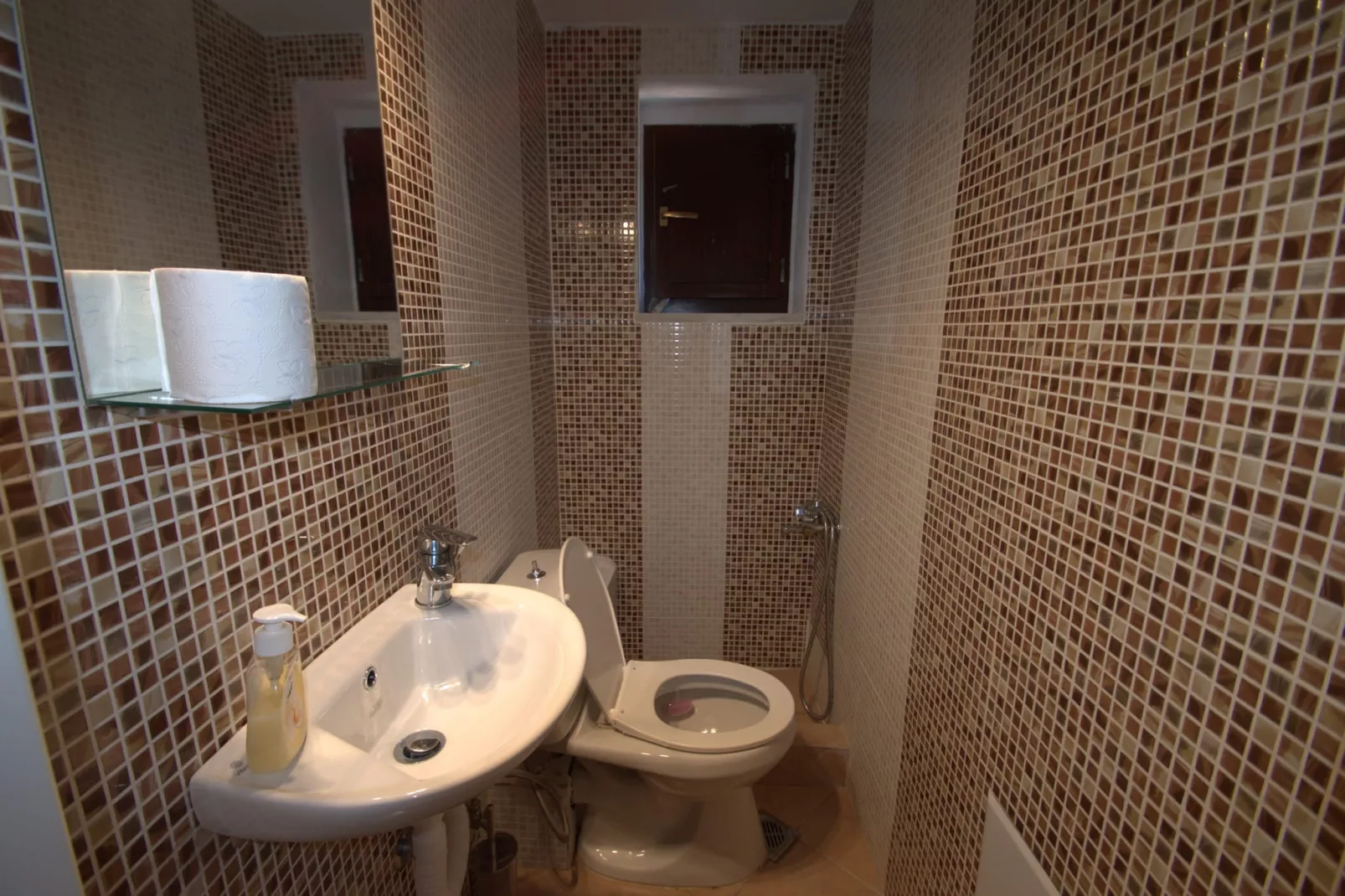Anaroussa Diros Villa-Bathroom