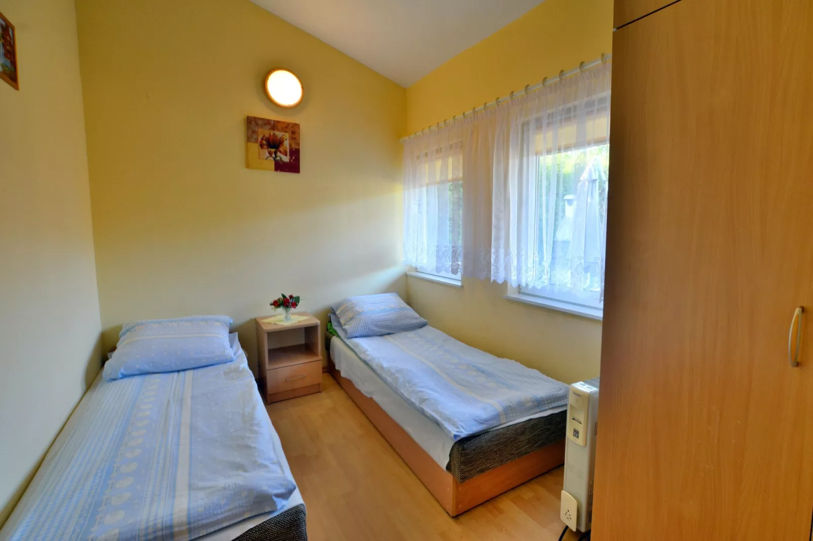 Dom w Rosnowie-Schlafzimmer