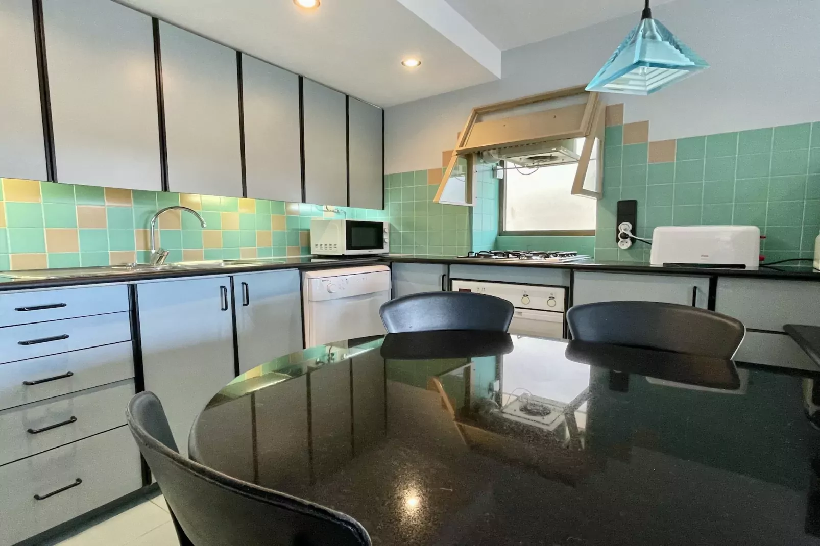 LA PINEDA I 1 3-6-Kitchen