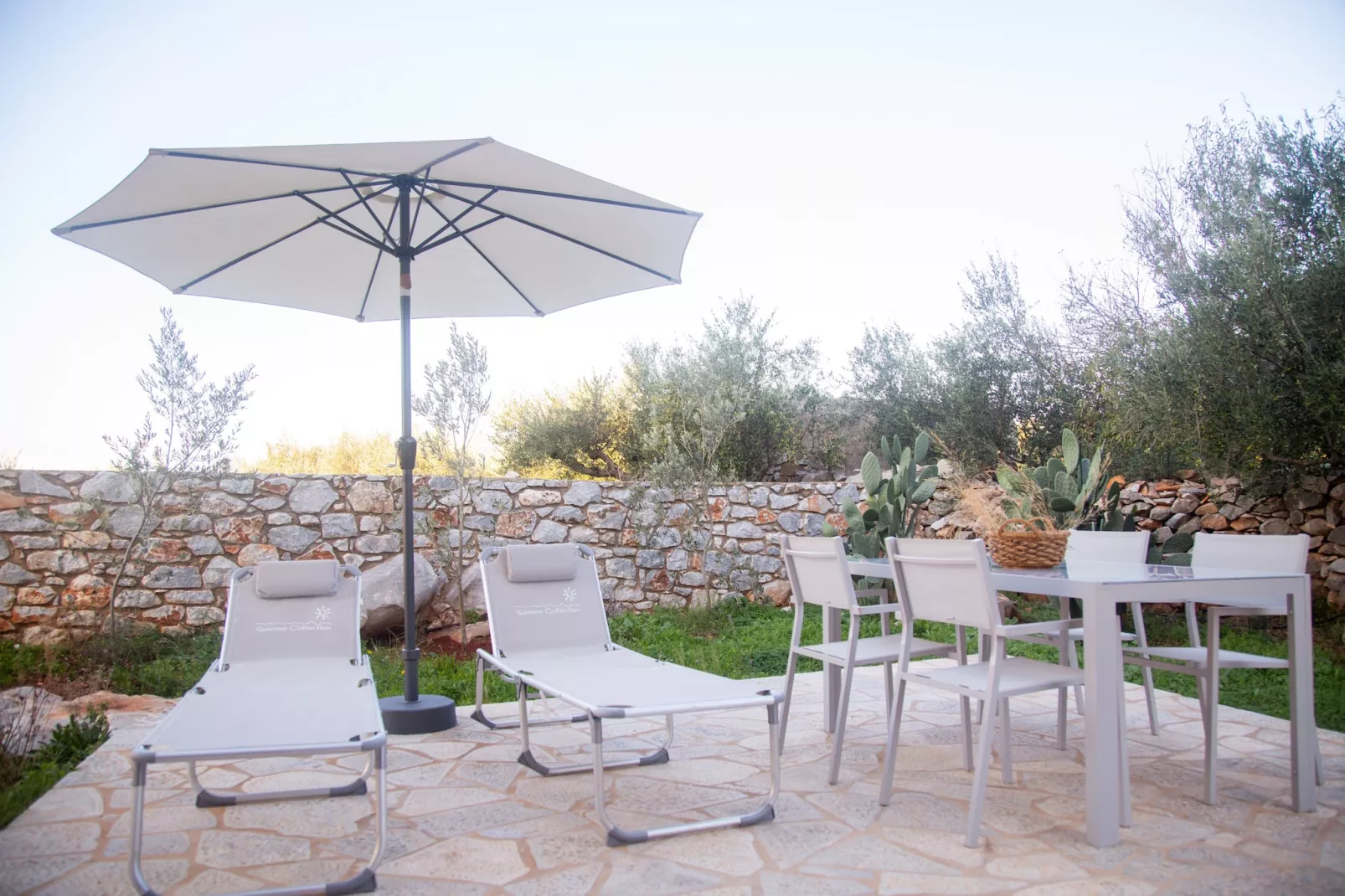 Anaroussa Diros Villa-Terrace