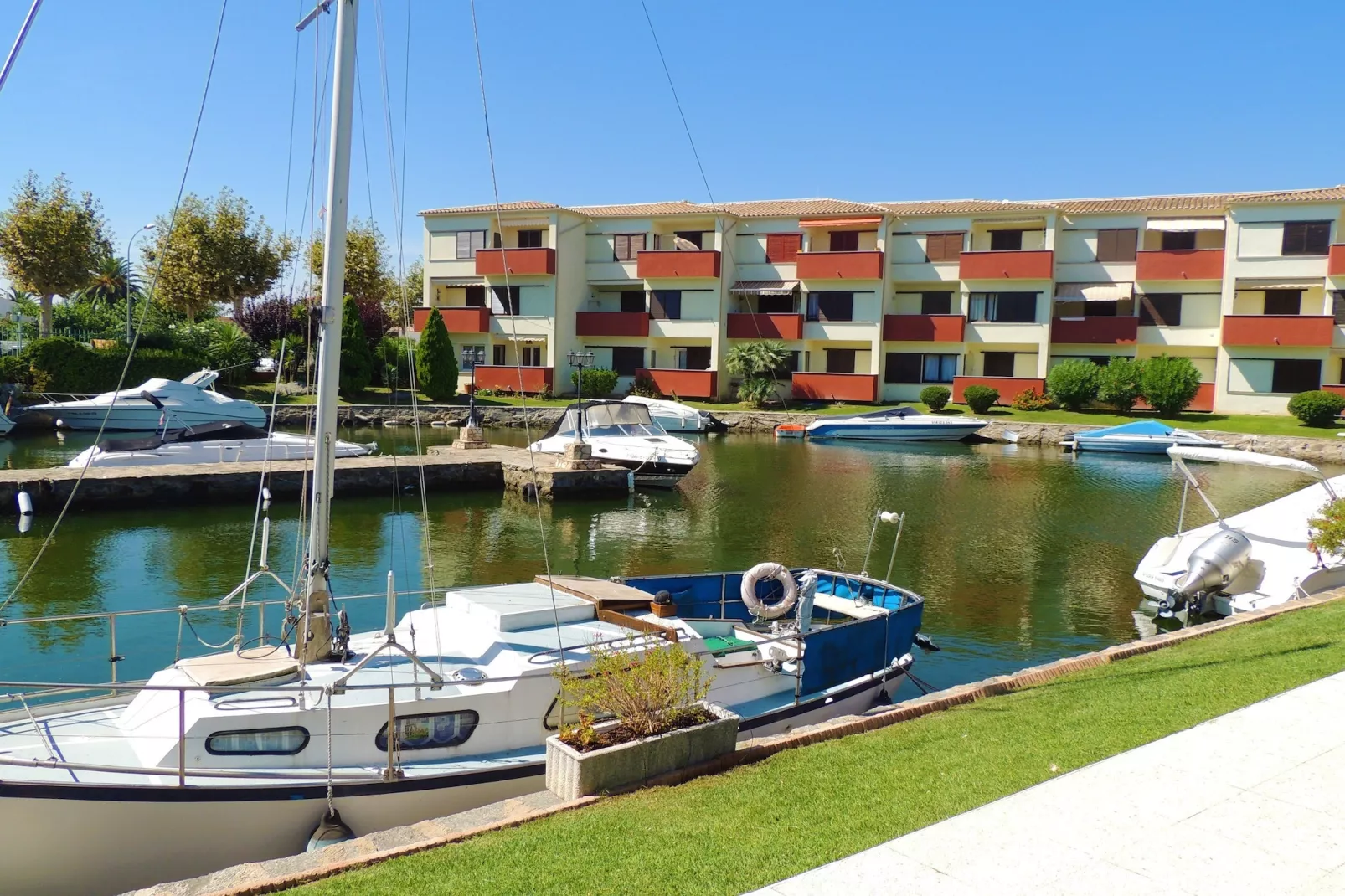 PORT SOTAVENT 2A-Gebiete Sommer 1 km