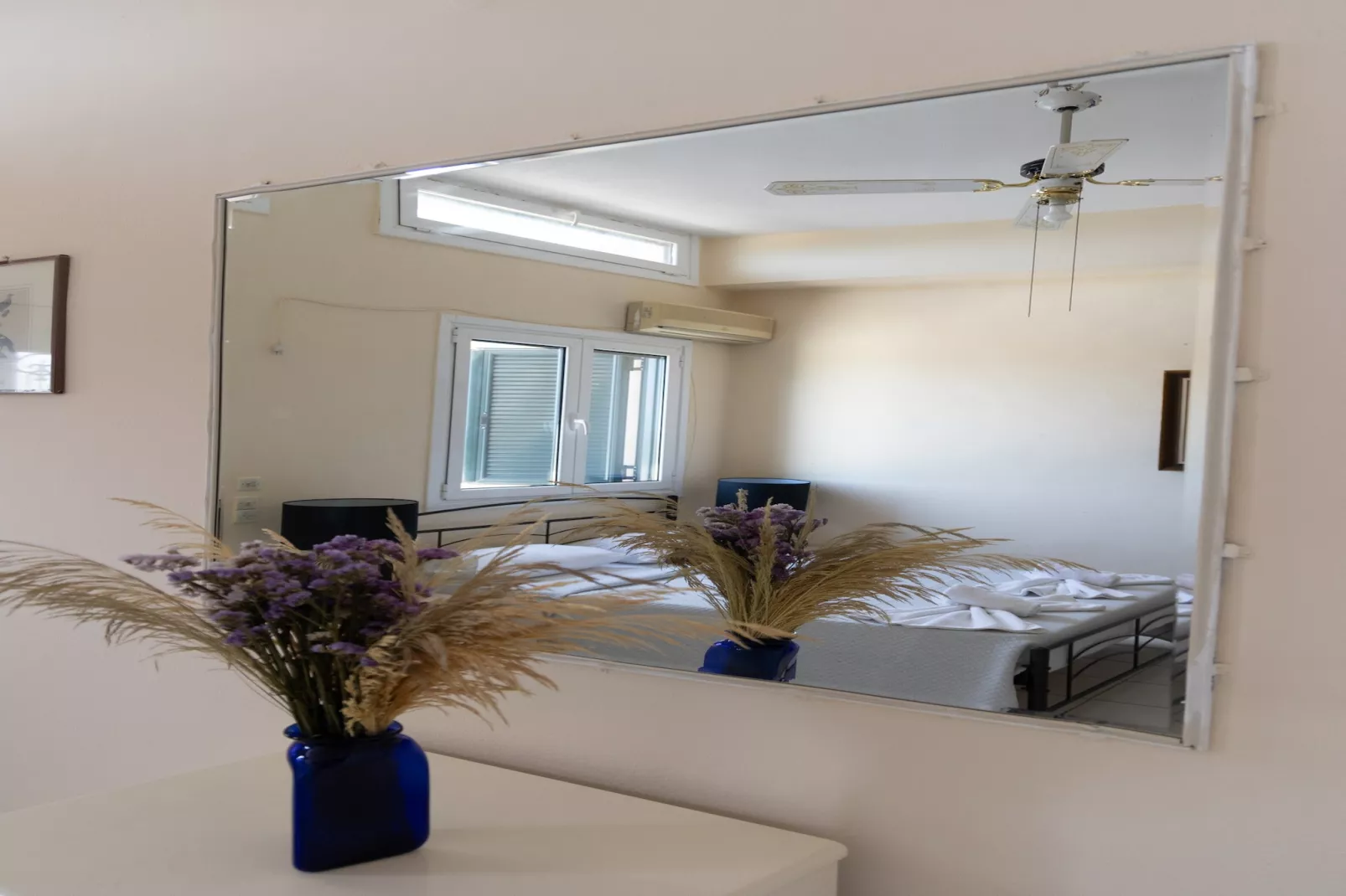 Mani Tsopakas Residences - Artsi Maisonette-Bedroom