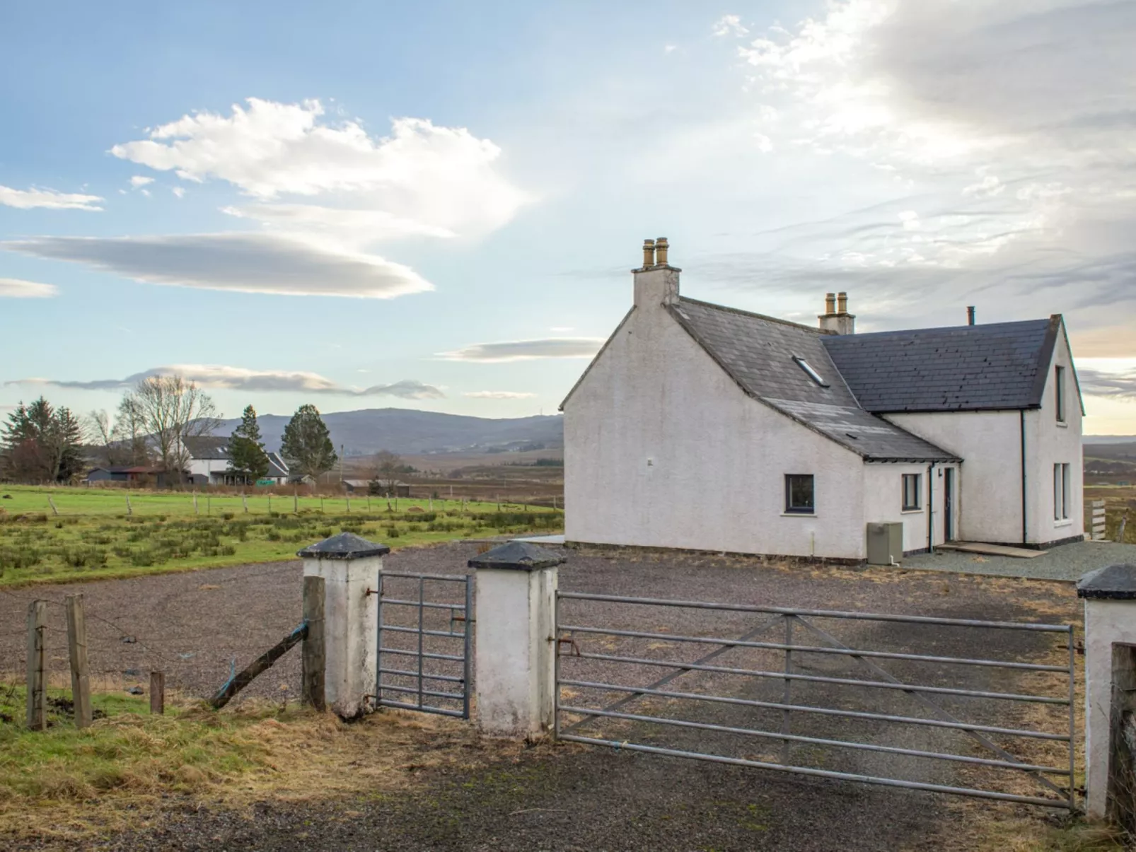Carbost Cottage-Outside