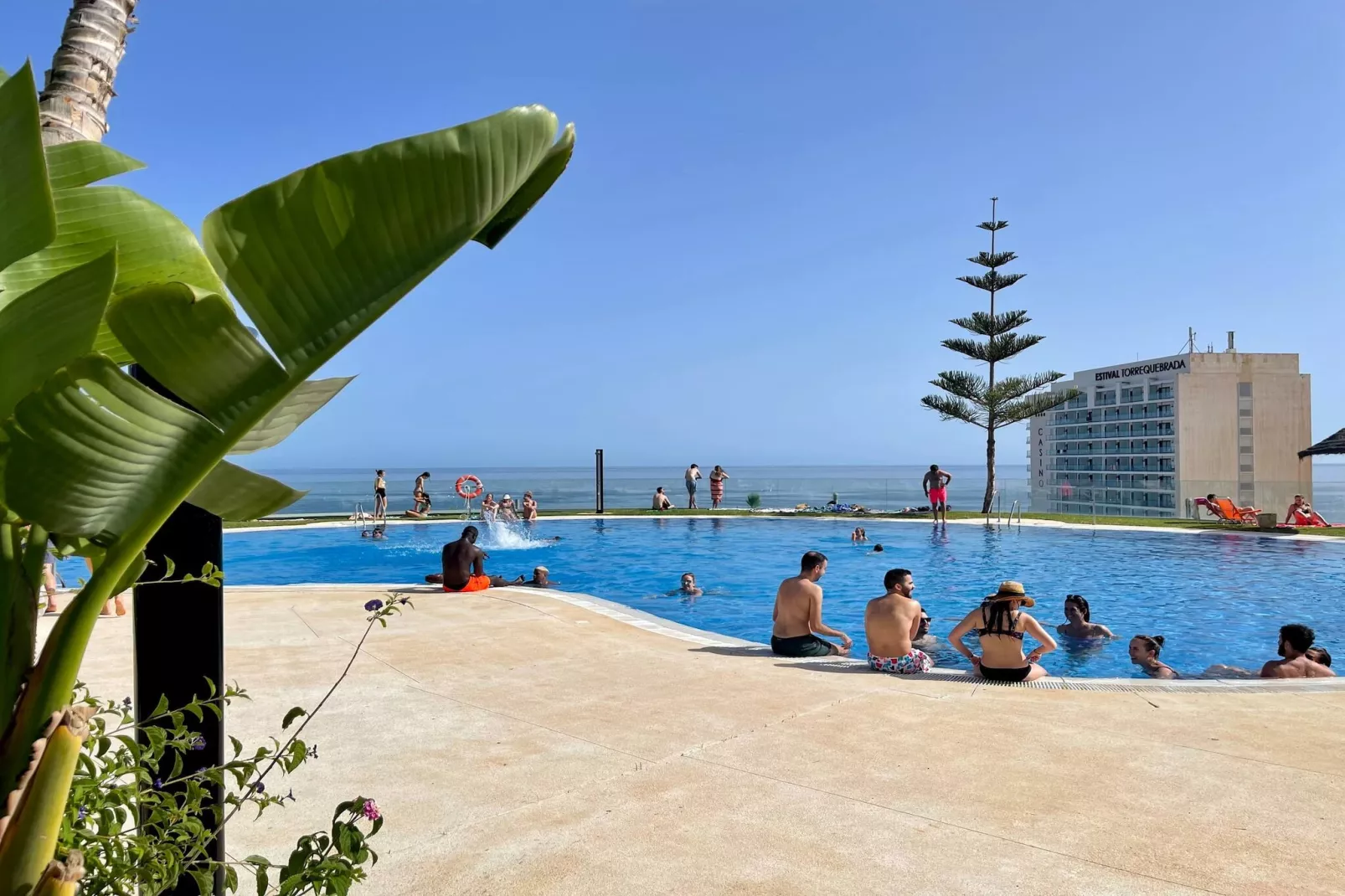 El Coloso de SteraM FLATS Benalmadena-Piscine