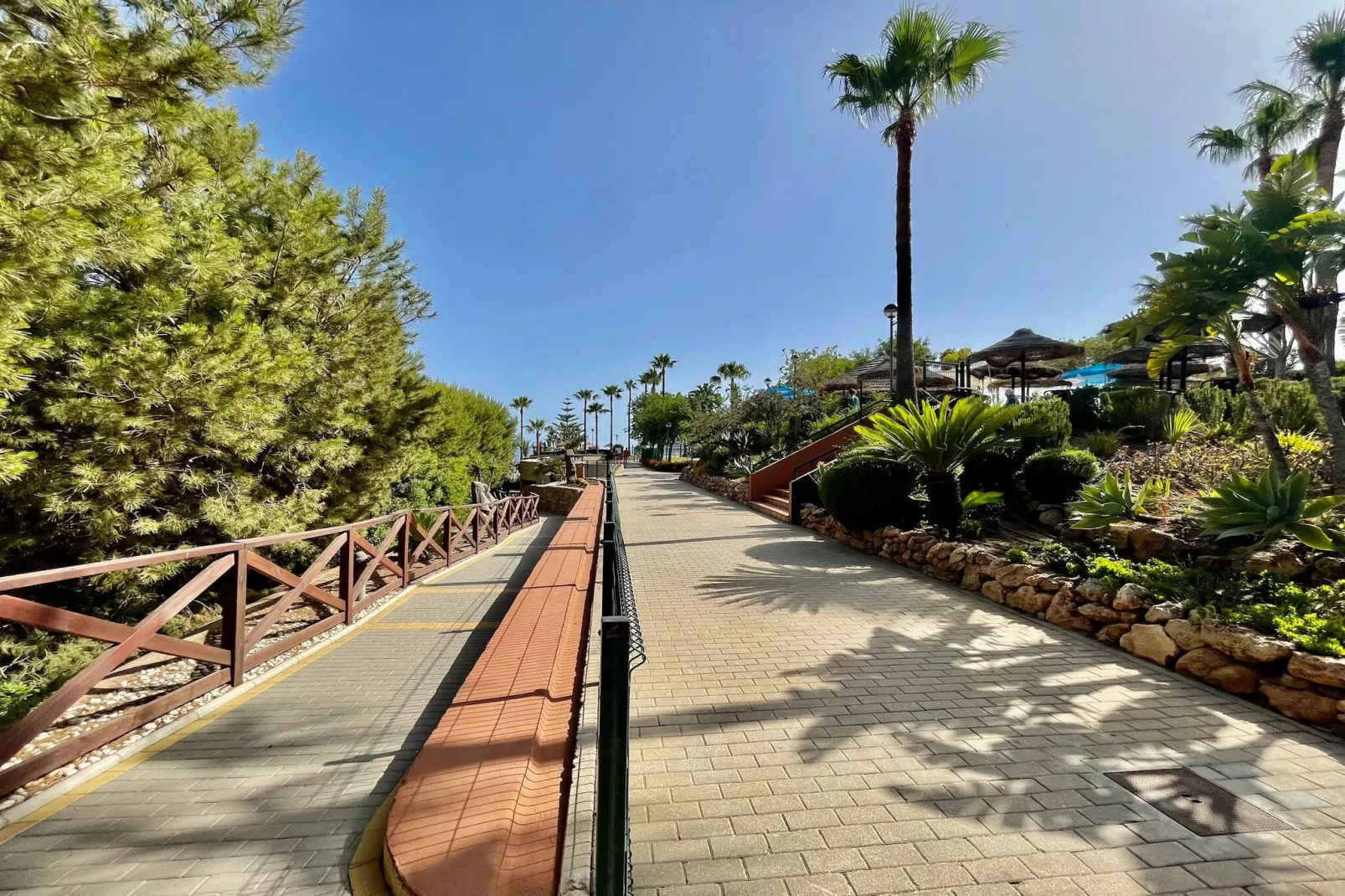 El Coloso de SteraM FLATS Benalmadena-Extérieur