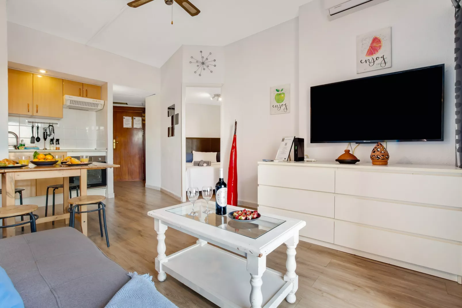 Solpor de SteraM FLATS Benalmadena-Wohnzimmer