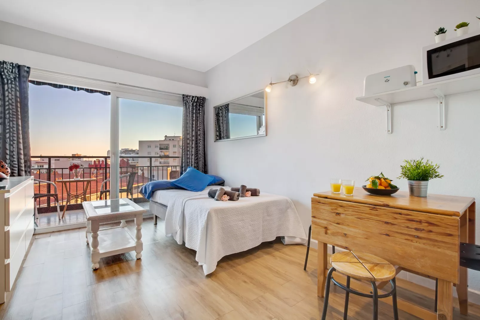 Solpor de SteraM FLATS Benalmadena-Schlafzimmer