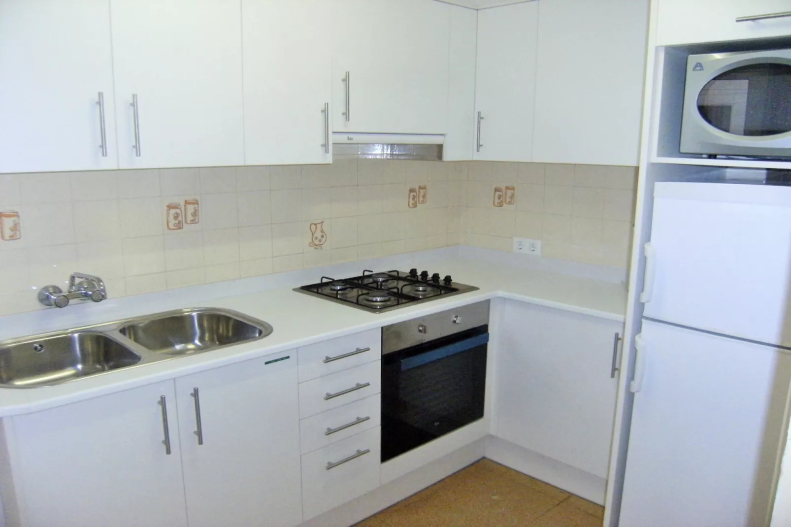 MARINA 1-B-Kitchen