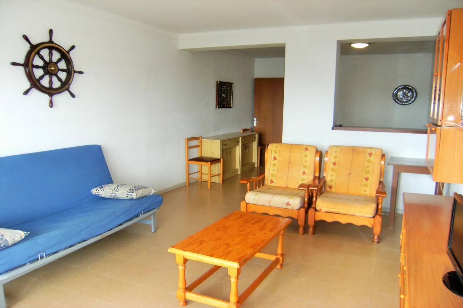 MARINA 1-B-Living room