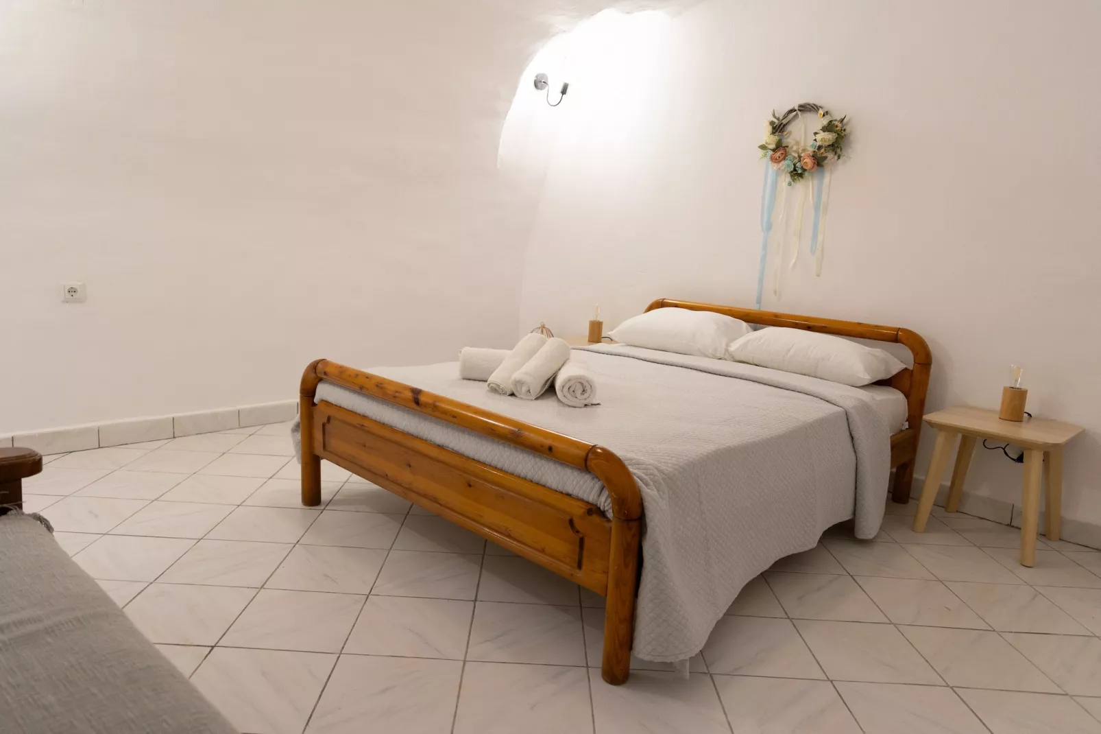 Mani Tsopakas Residences - Nest Studio-Bedroom
