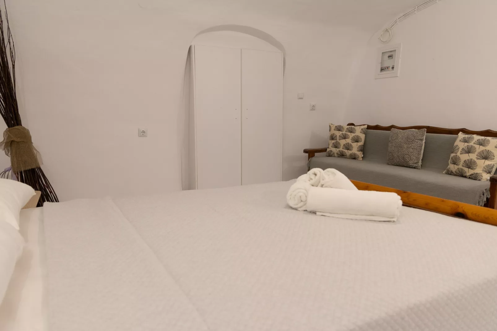 Mani Tsopakas Residences - Nest Studio-Bedroom