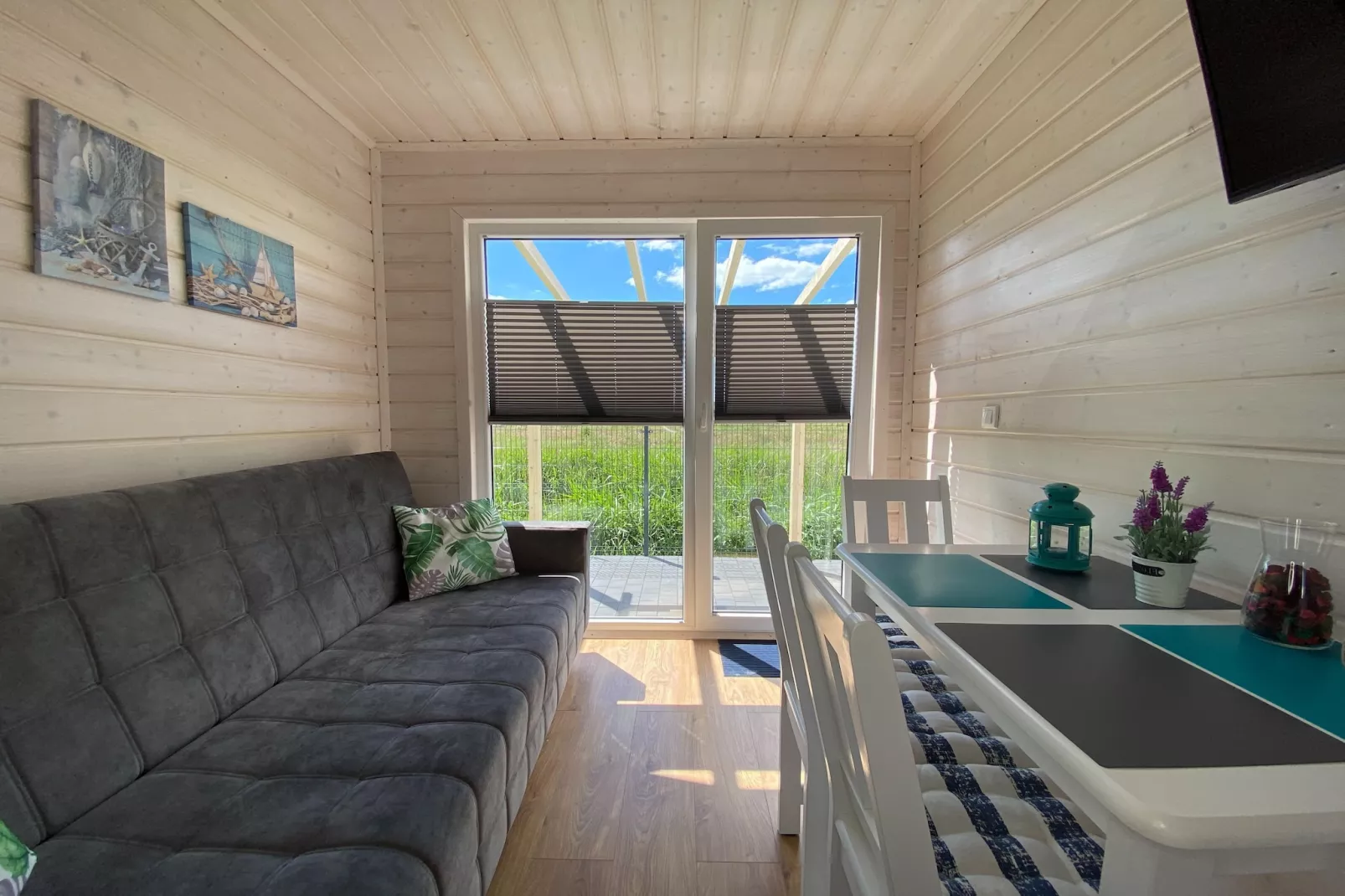 Domki sobota / sobota Dąbki-Wohnzimmer