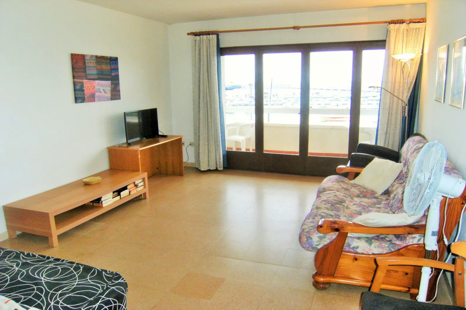 MARINA 2-B-Living room