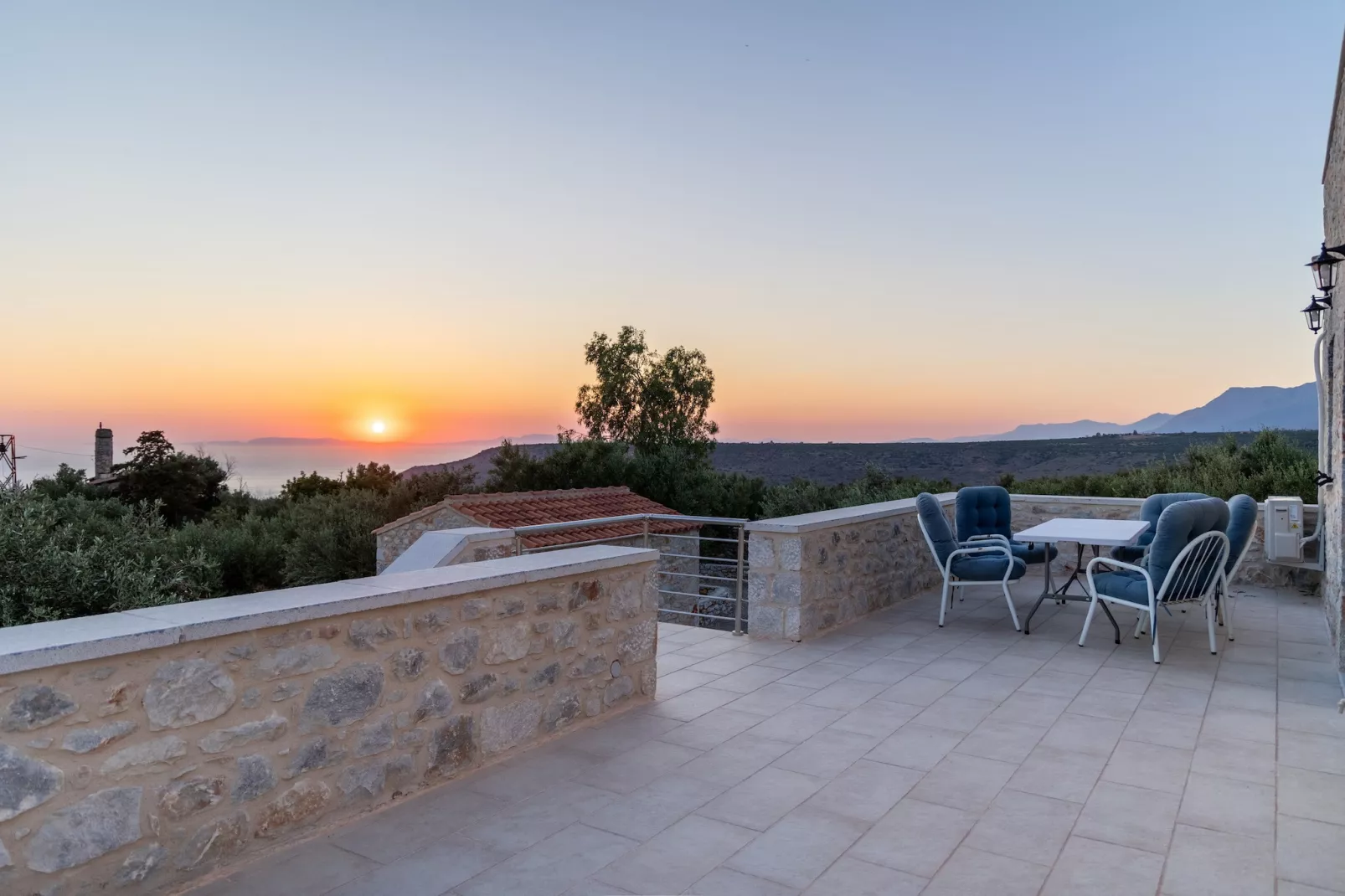 Mani Tsopakas Residences - Nest Studio-Terrace balcony