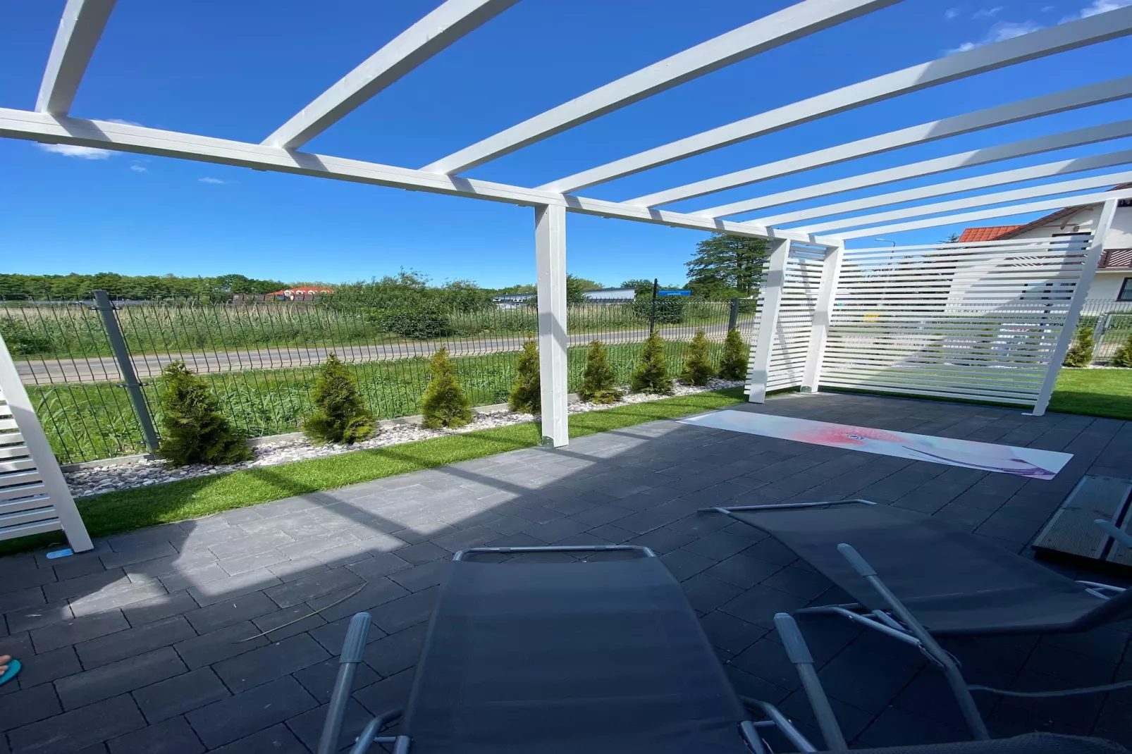 Domki sobota / sobota Dąbki-Terrassenbalkon