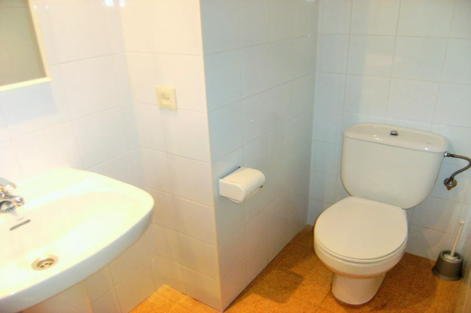 MARINA 2-B-Bathroom